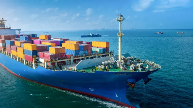 ship holding shipping containers